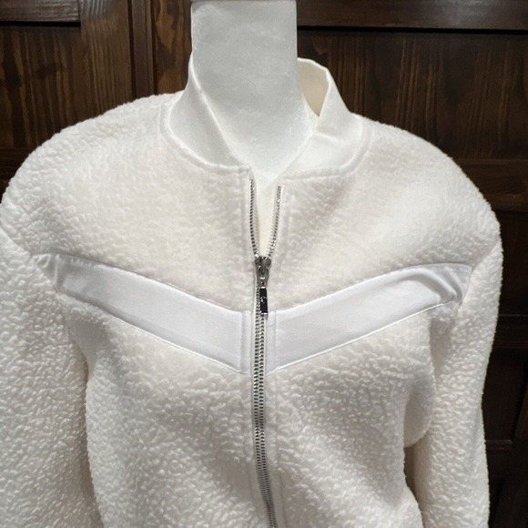 Zyia Jacket White Flying V Fleece Activewear Sherpa Full Zip Jacket Size S - Picture 9 of 11
